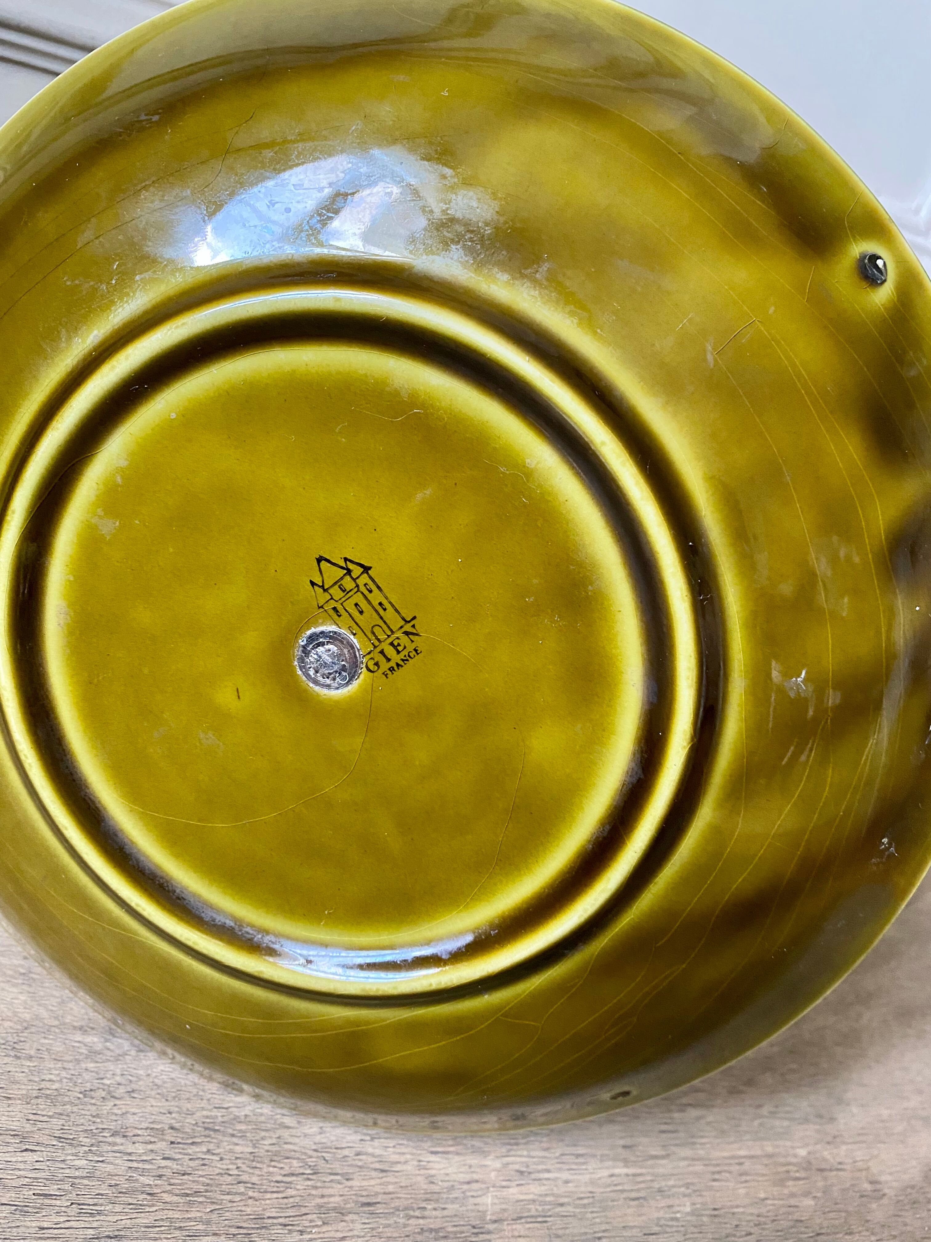 2-storey waiter at the Gien pottery France