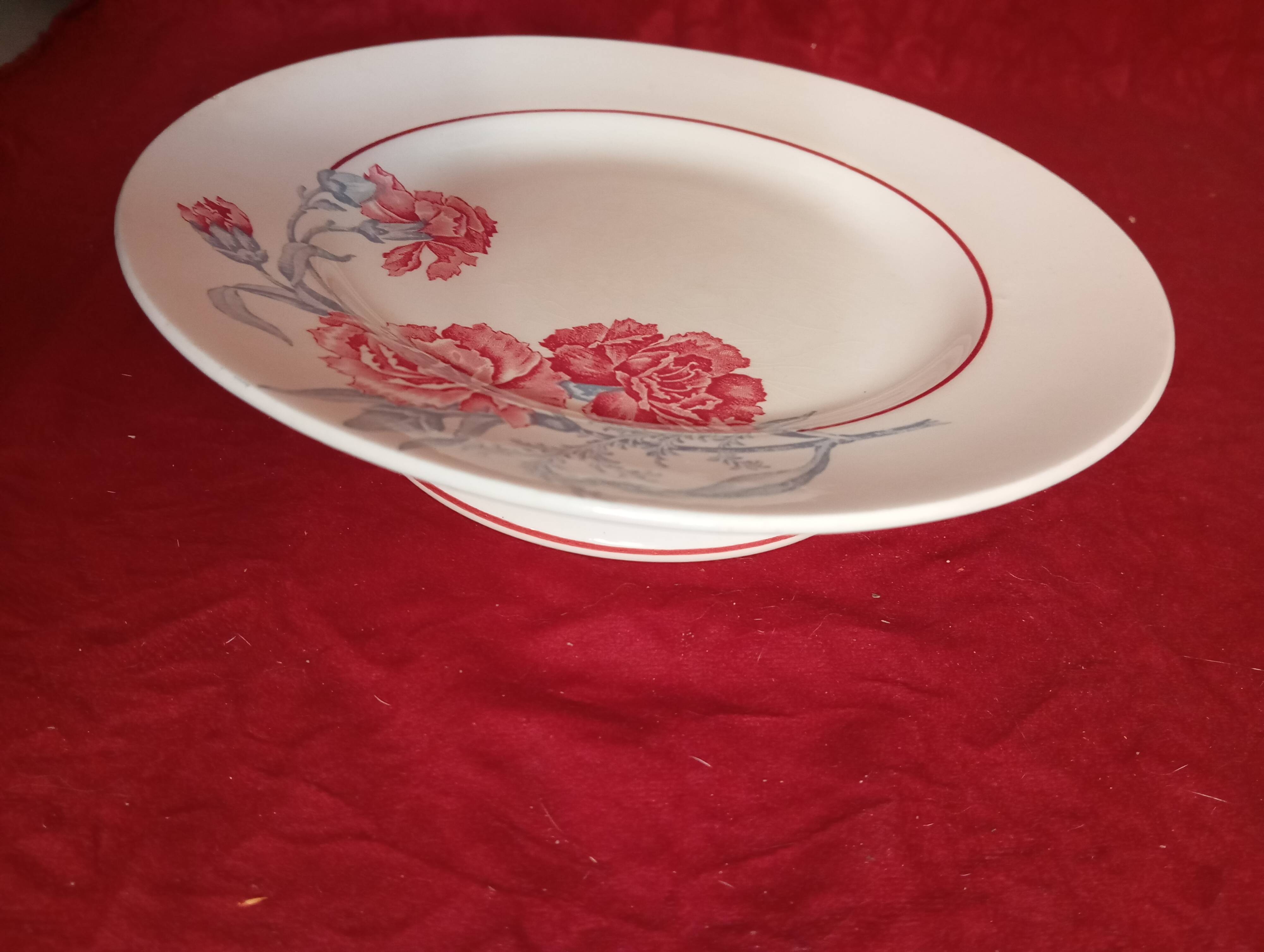 St amand ceramic presentation plate / dish