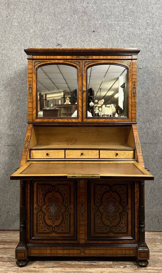 Lemarchand-Lemoine: Scriban cabinet stamped Napoleon III period in marquetry