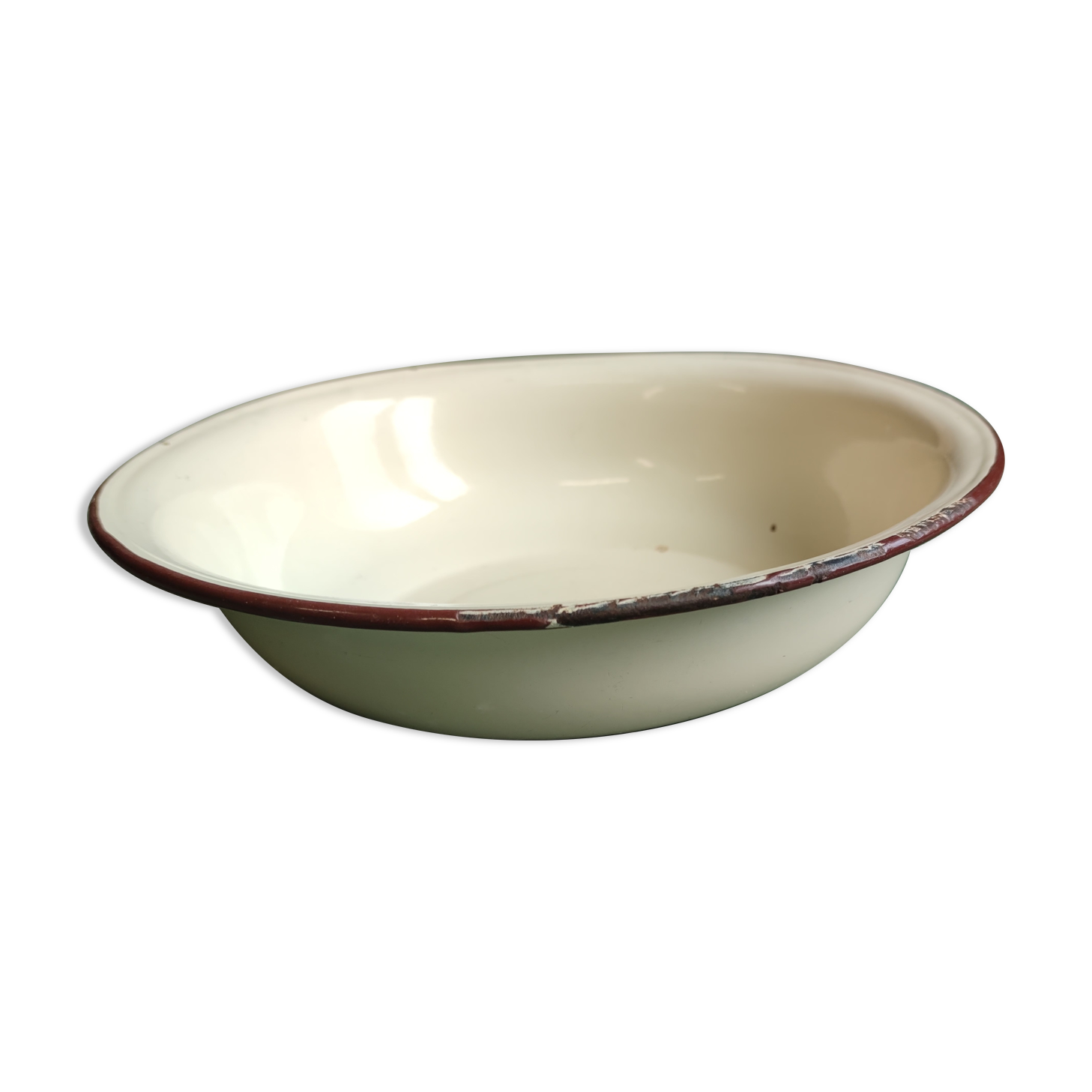 Enamelled metal bowl