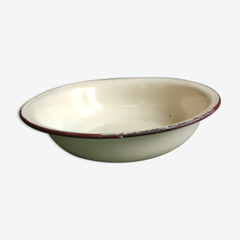 Enamelled metal bowl