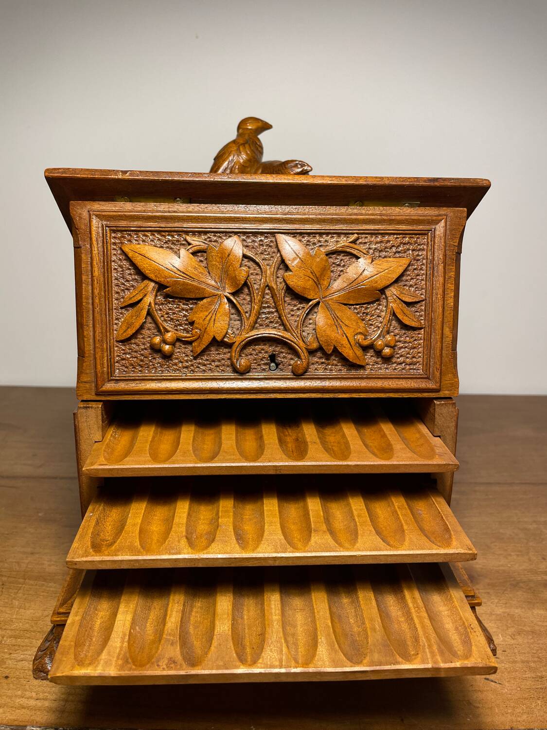 Cigar humidor "Black Forest"