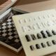 Vintage Marble Chess Set in Grey and Pink Stone – Hand-Carved Pieces, 31x31 cm Board, 1960s Italian Design