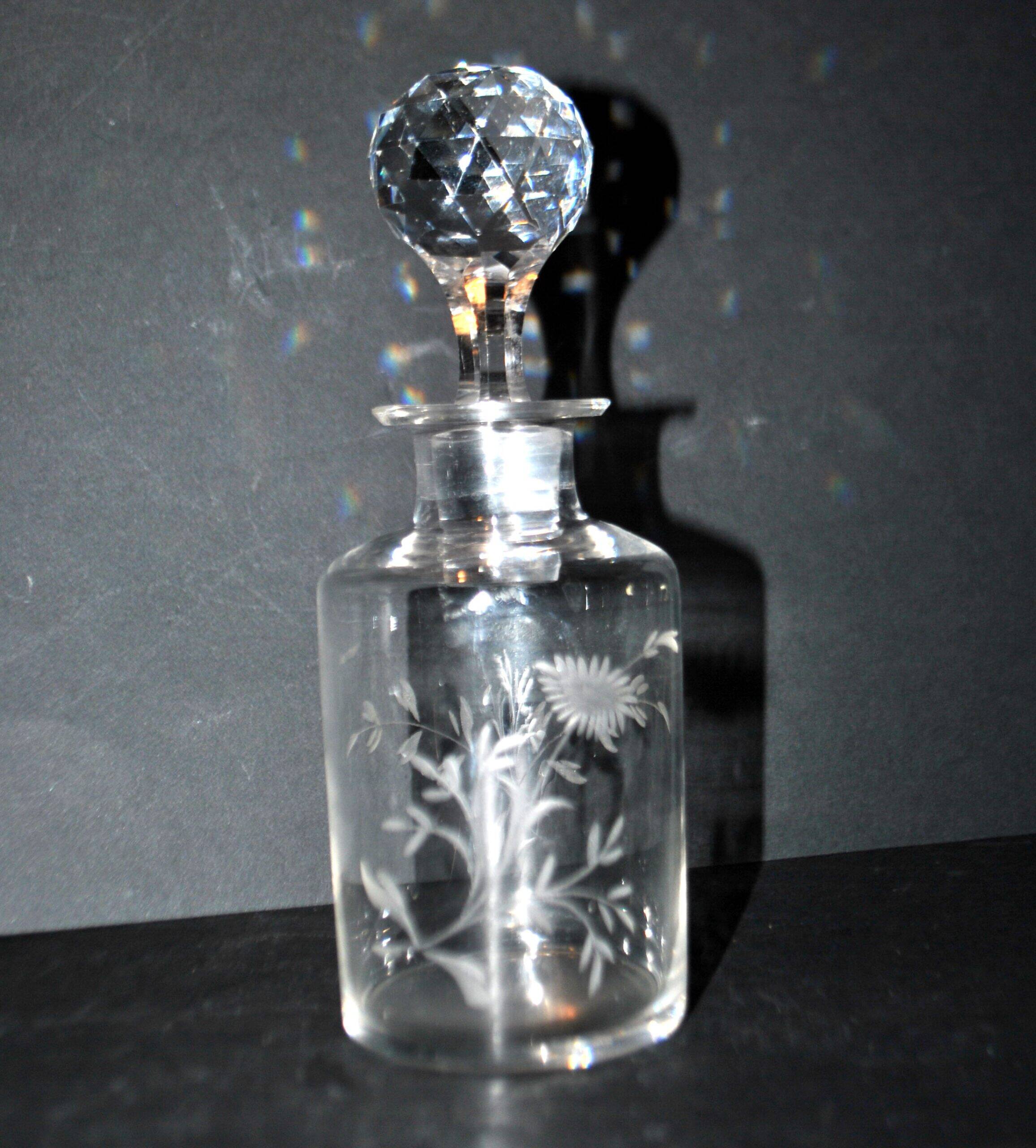 Antique Saint-Louis floral engraved crystal bottle carafe H17cm