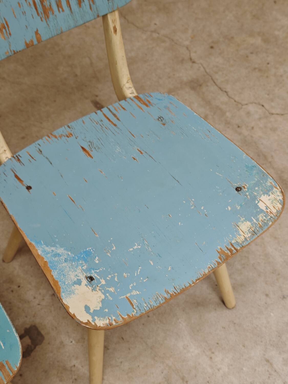 Set of 2 Czechoslovak chairs TON Bystrice Thonet White and Blue