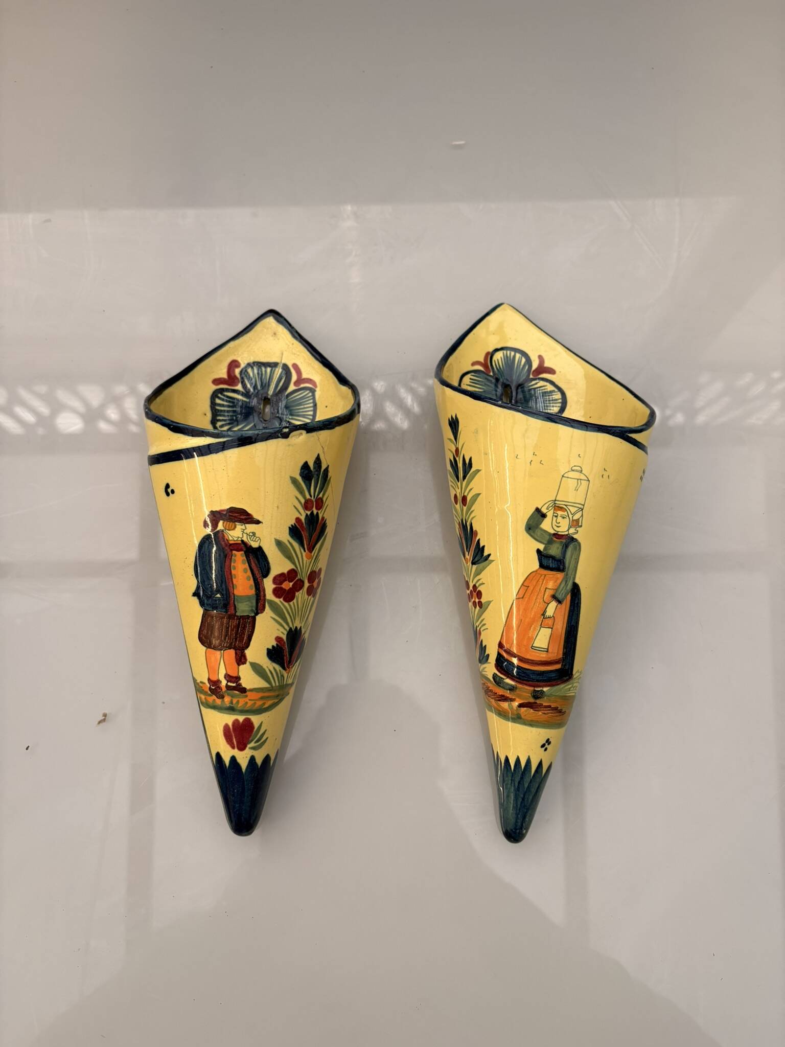 Old pair of ceramic faience bouquets henriot quimper yellow