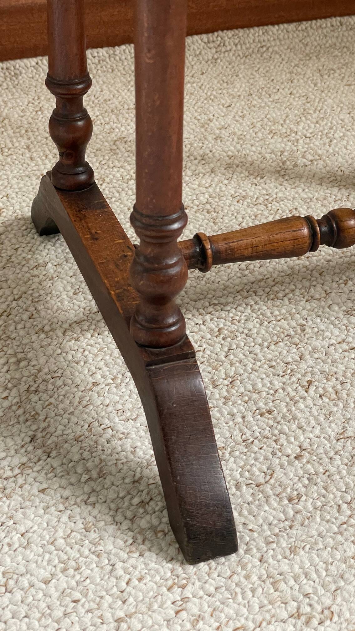 NIGHTSTAND Antique Turned Wood