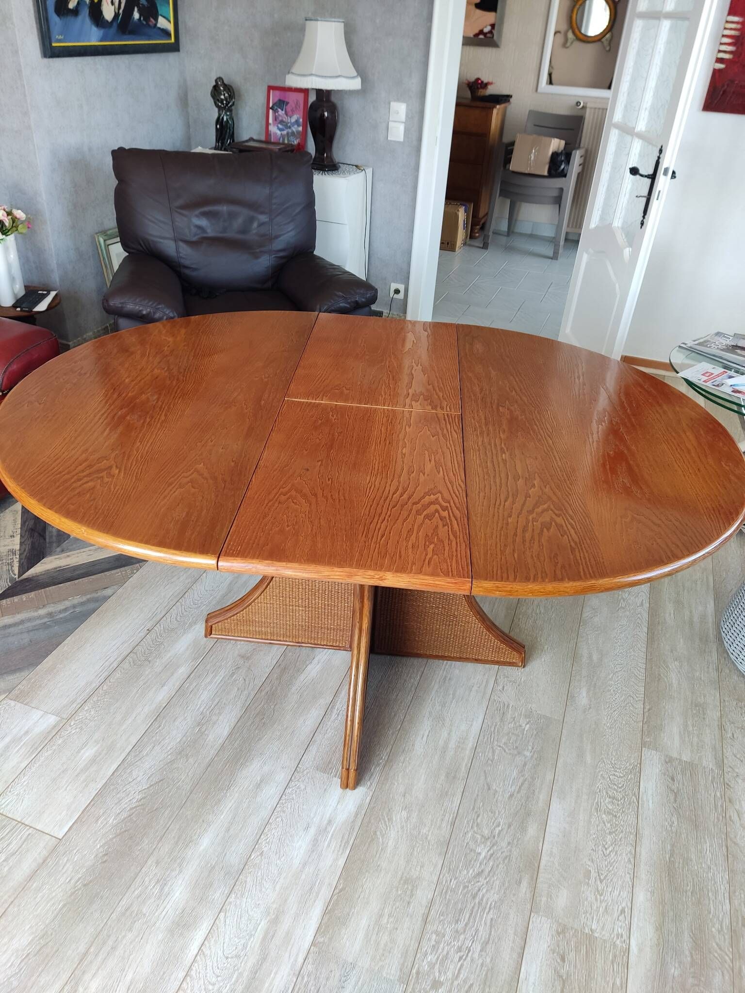 Table from the 60s/70s