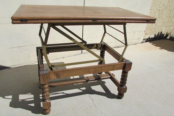 Coffee table portfolio system