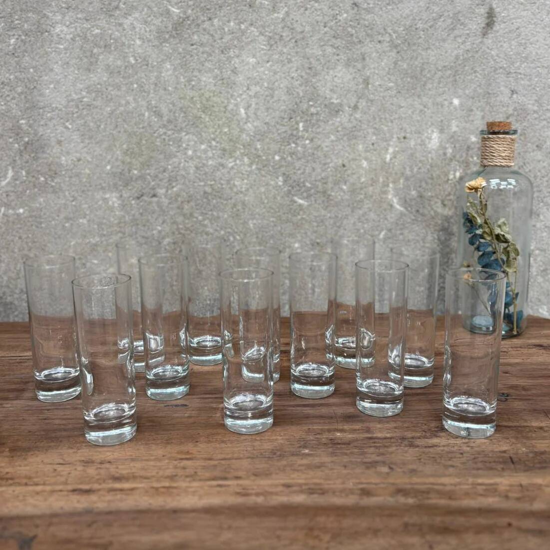 Set of tube glasses