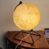 Globe Perrina lumineux
