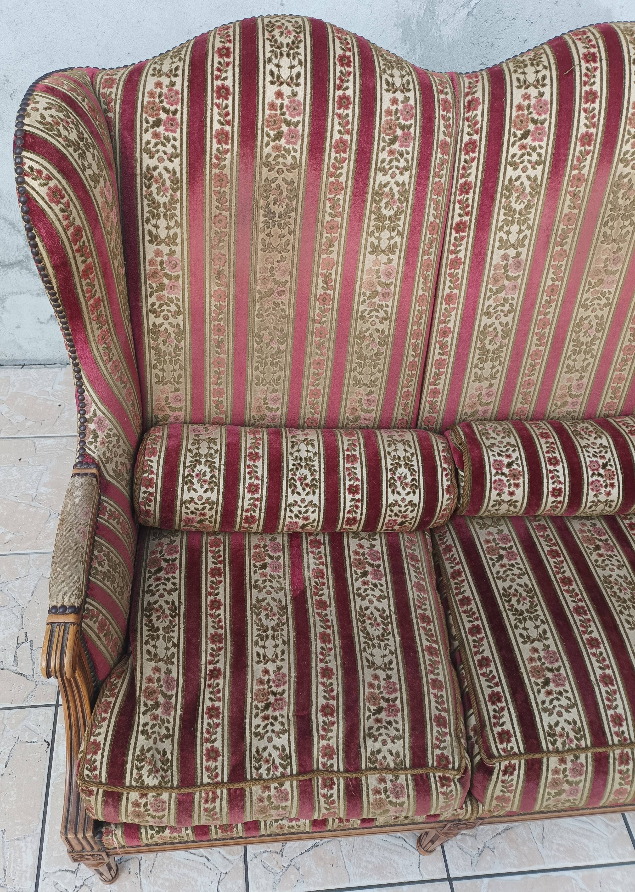 Canapé à oreilles Louis XVI