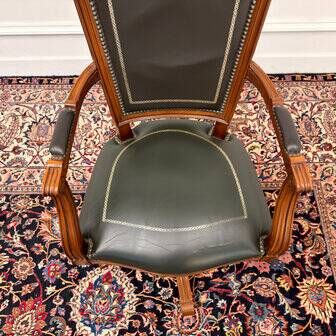 Large classic English green Chesterfield office chair