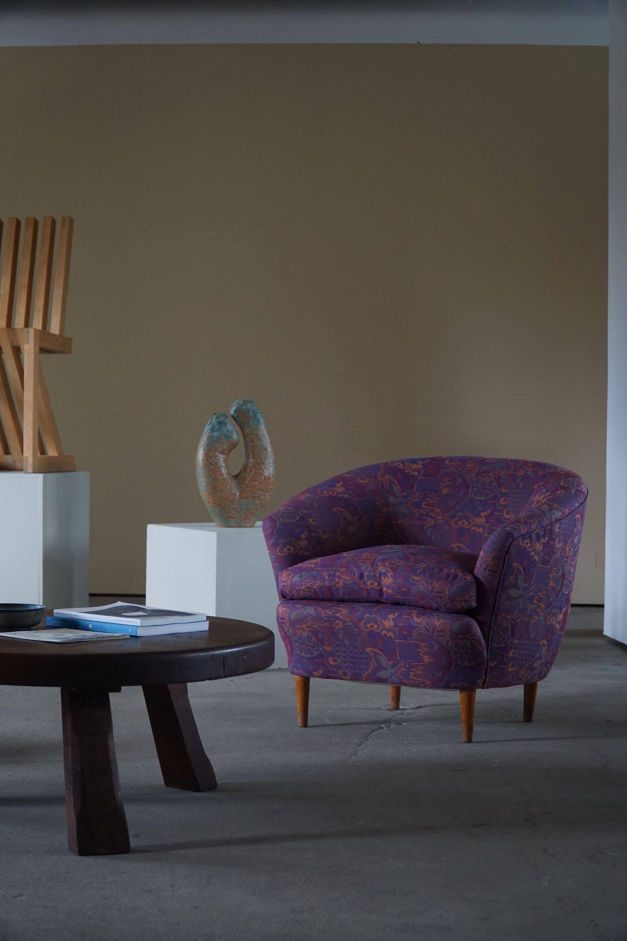 Gio Ponti, Casa E Giardino, a pair of lounge chairs, reupholstered, 1940s