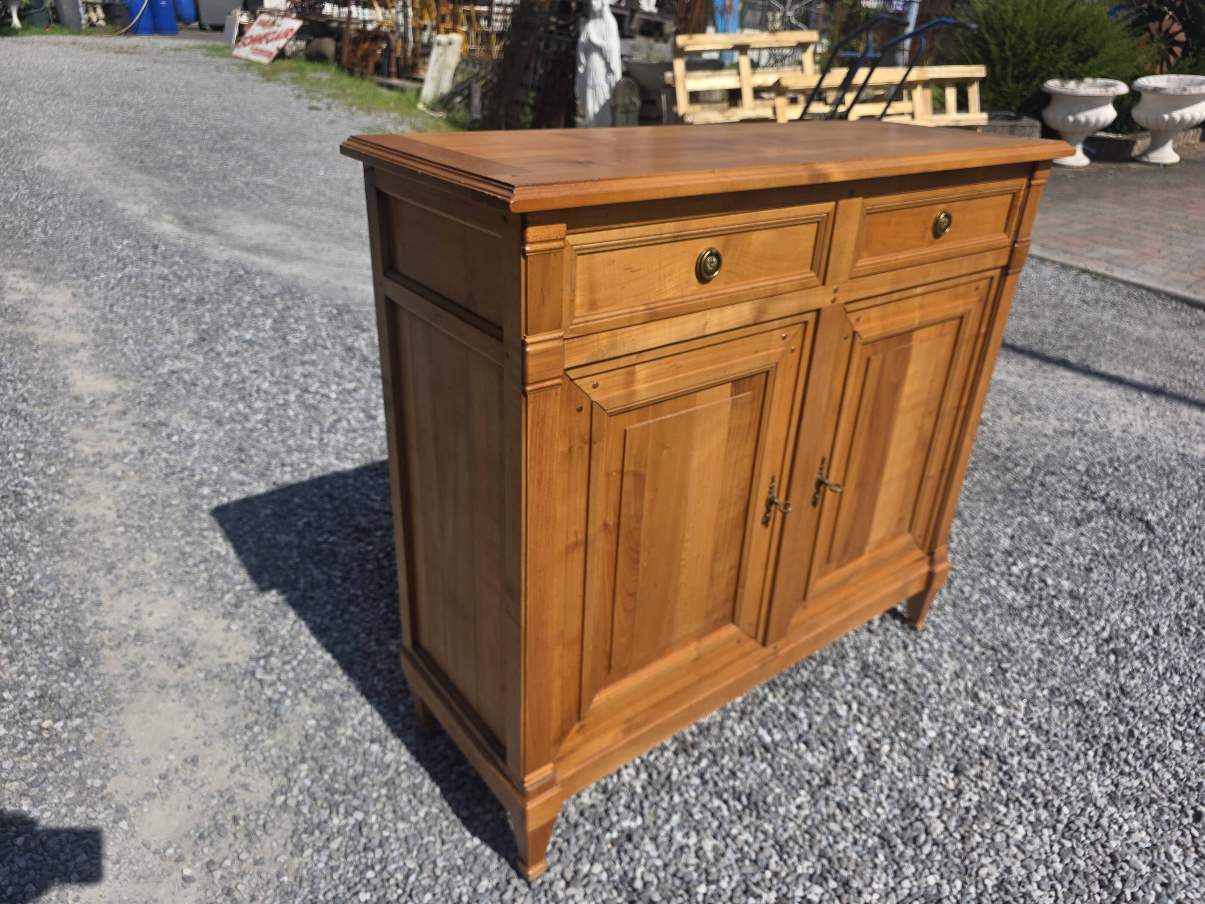 Louis XVI style buffet in solid cherry wood from the mid-20th century.