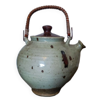 Sandstone teapot