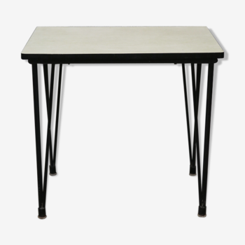 Console table in formica