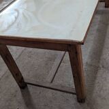 Farm table