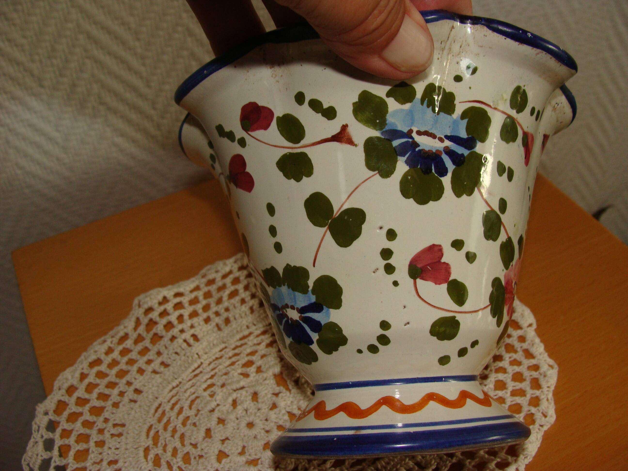 Vintage Italian tulip vase