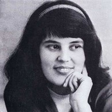 Earthenware cup series Tenera by Berte Jessen for Aluminia