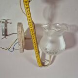 Luminaire applique vintage metal effet vieilli globe en verre avec dessins fleurs