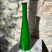 Vase "Opalino Italie" vert vif