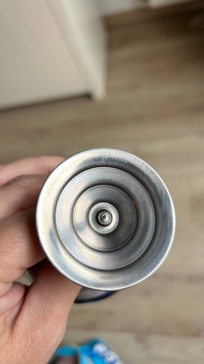 6 Remy Letang stainless steel bowls