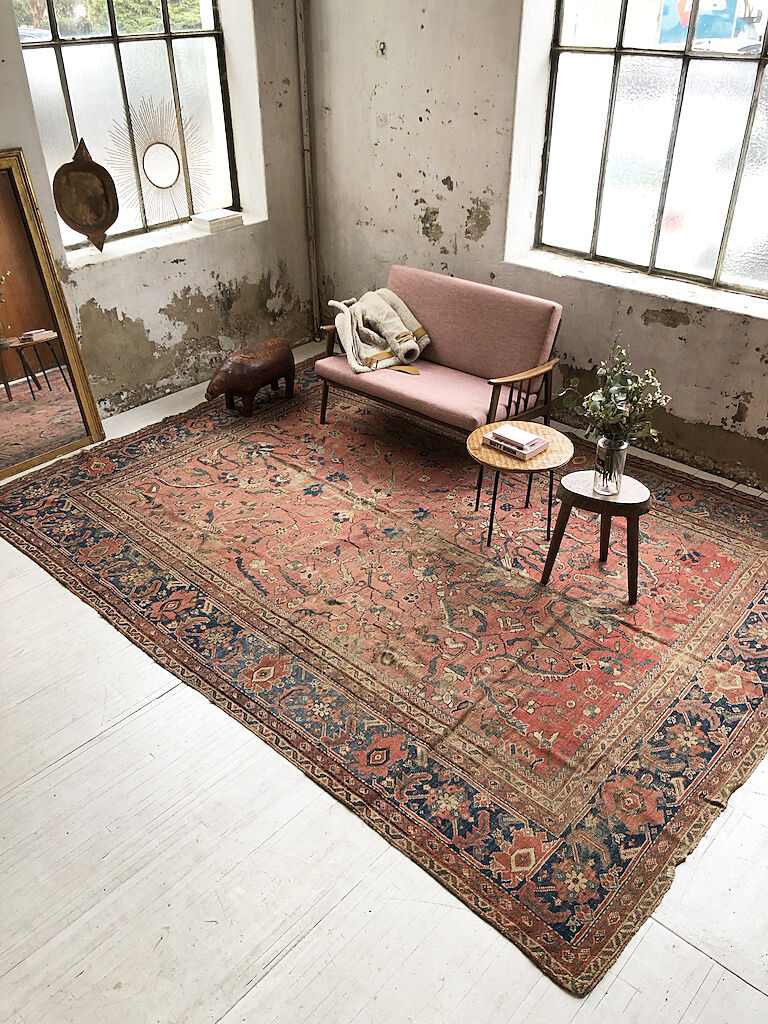 Persian XXL carpet early 20th century 260x351cm