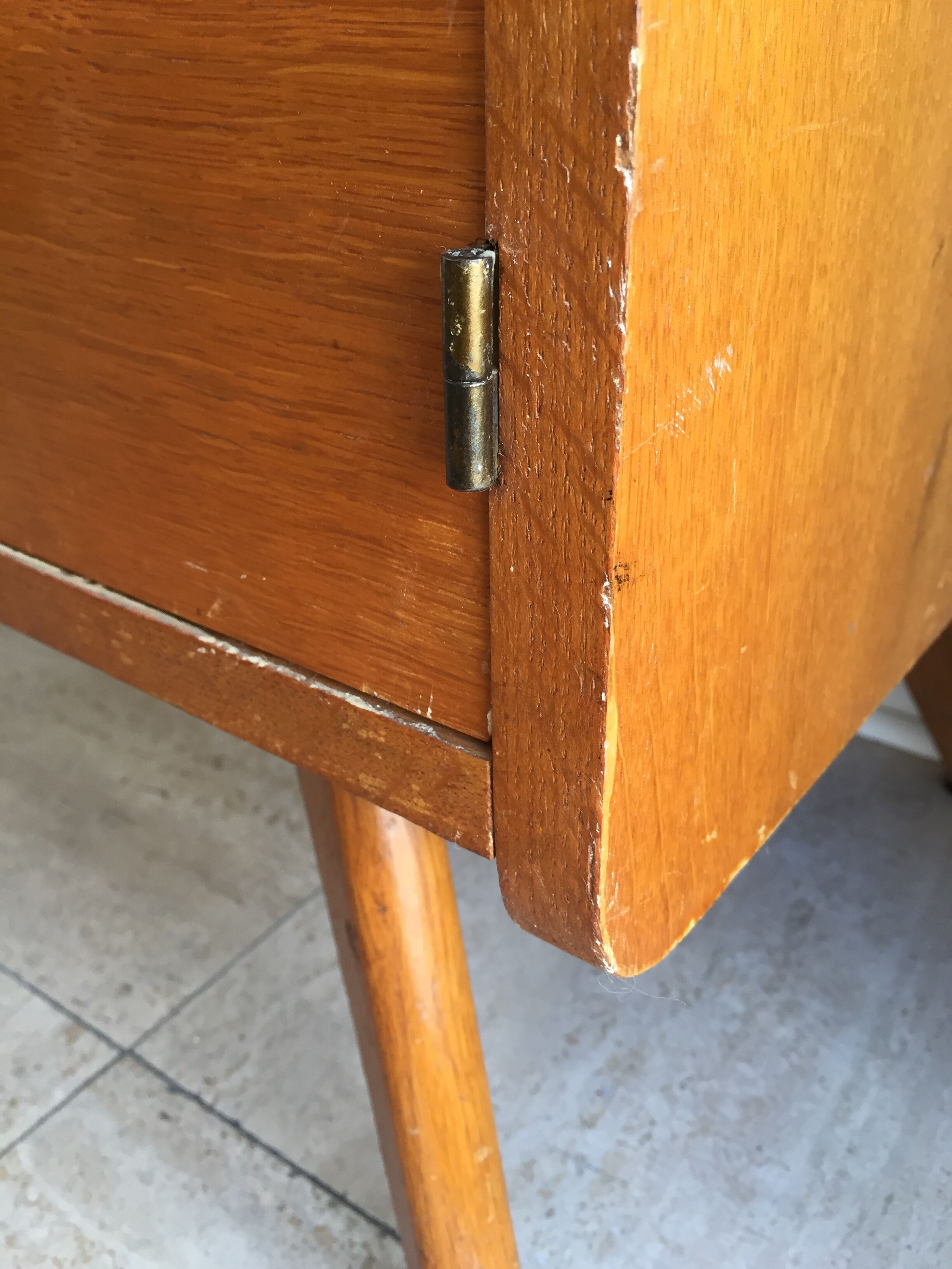 Vintage secretary feet compass 1960