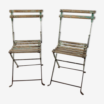 Chaises de jardin patinées