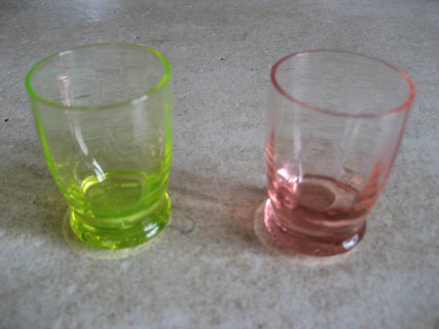 2 vintage liqueur glasses - Ouraline-