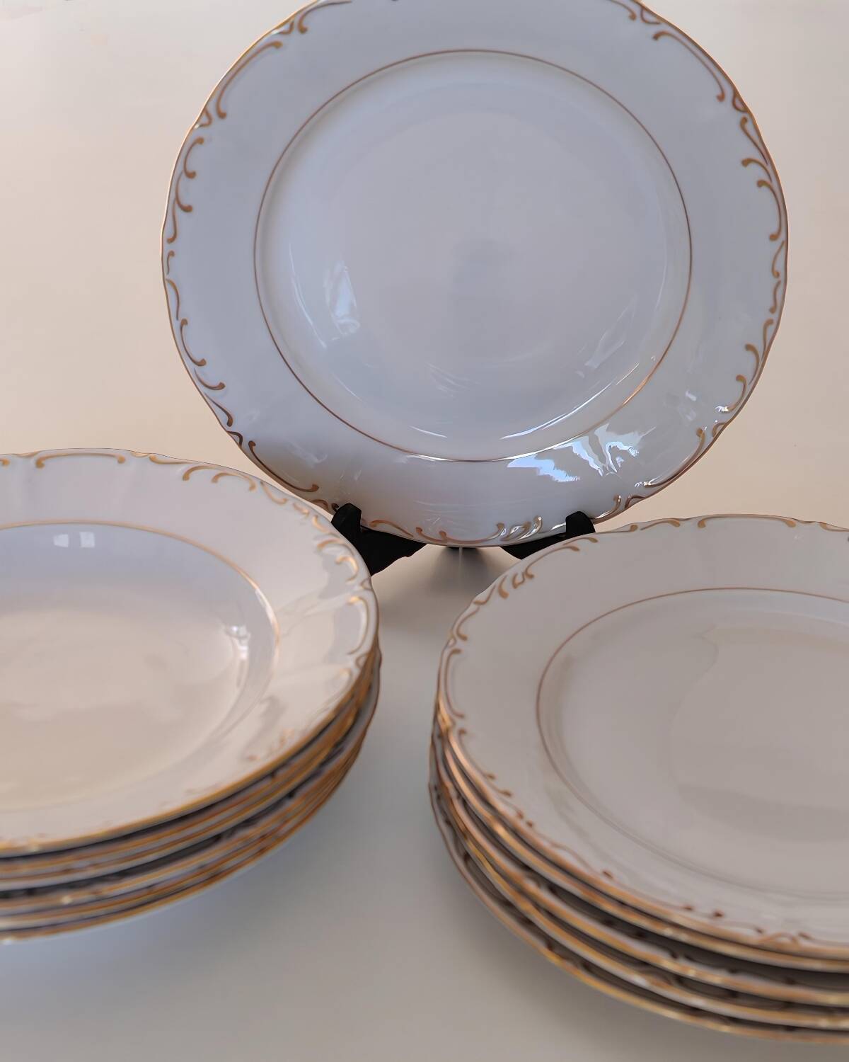 Set of flat and soup plates