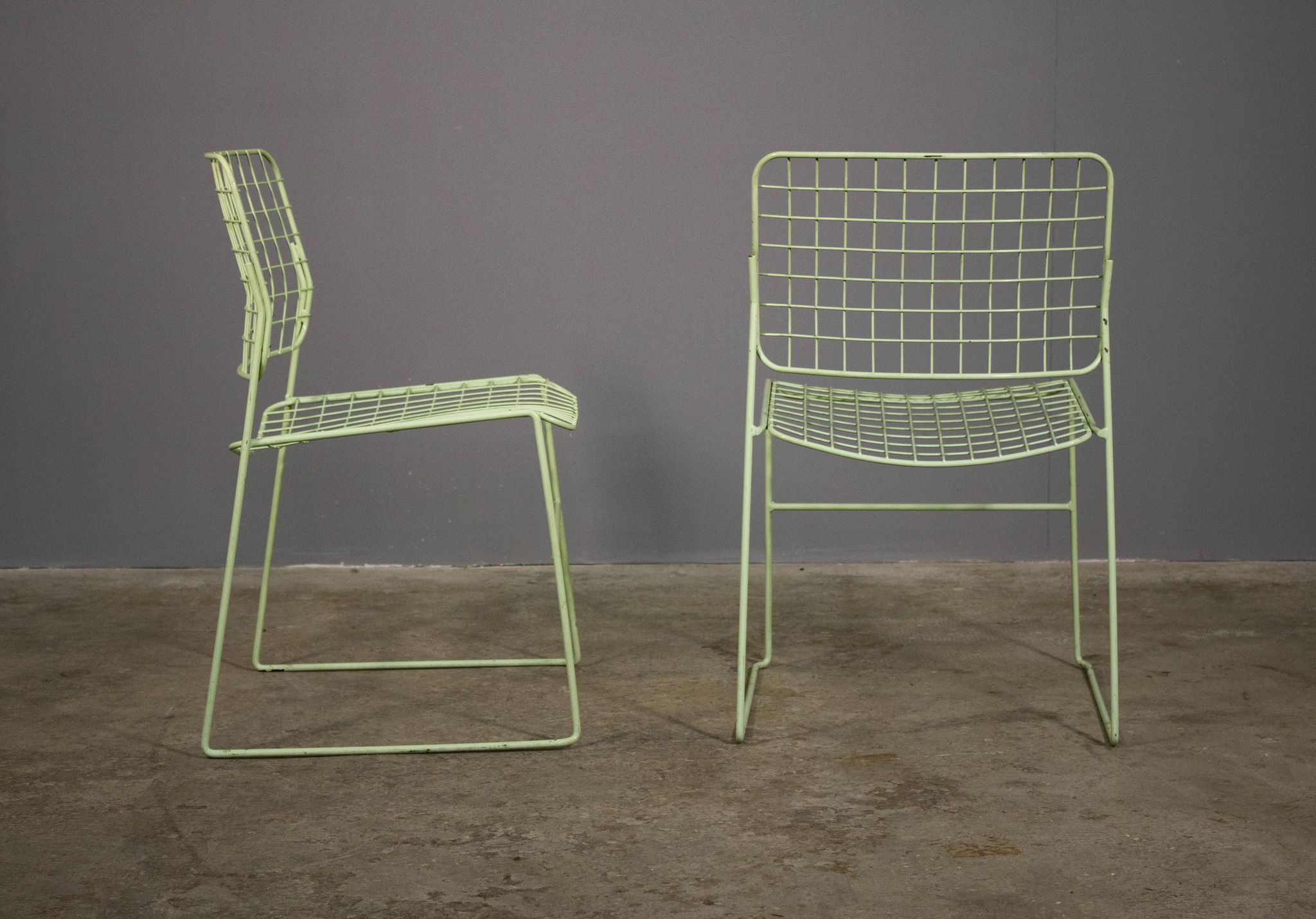 6 metal chairs, painted in teal