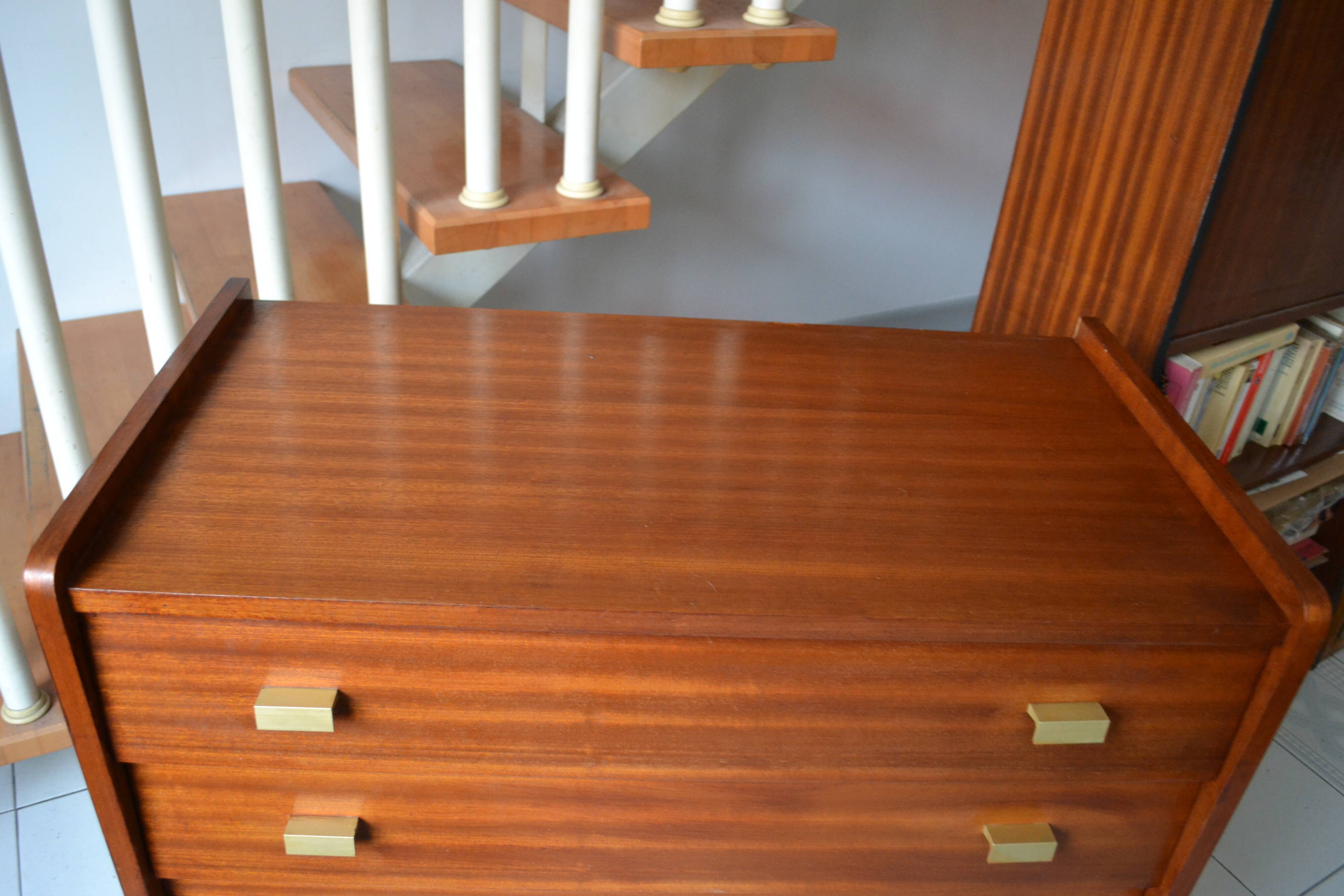 Commode années 60 façade inclinée