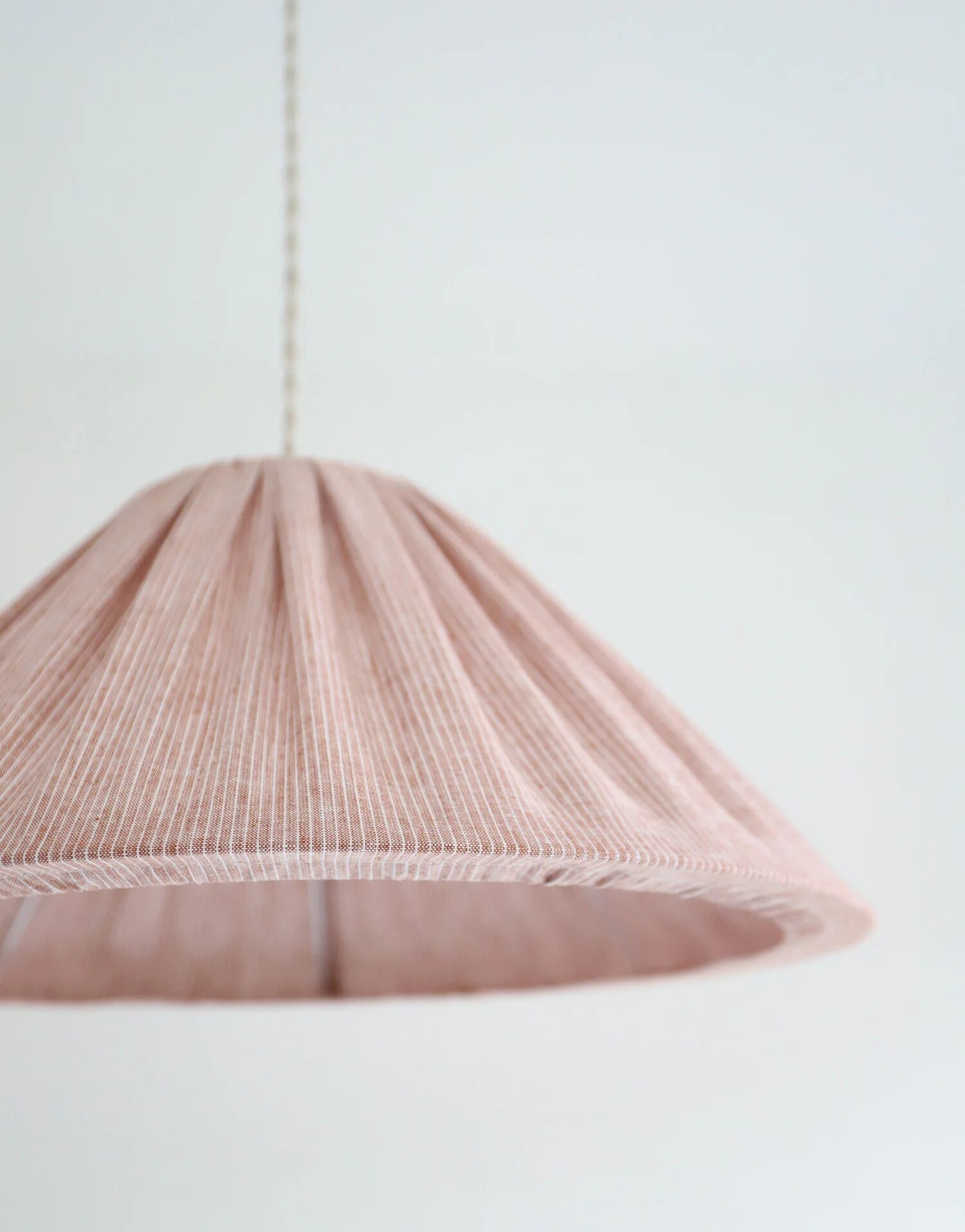 Suspension MALALA — Fine Stripes Earth