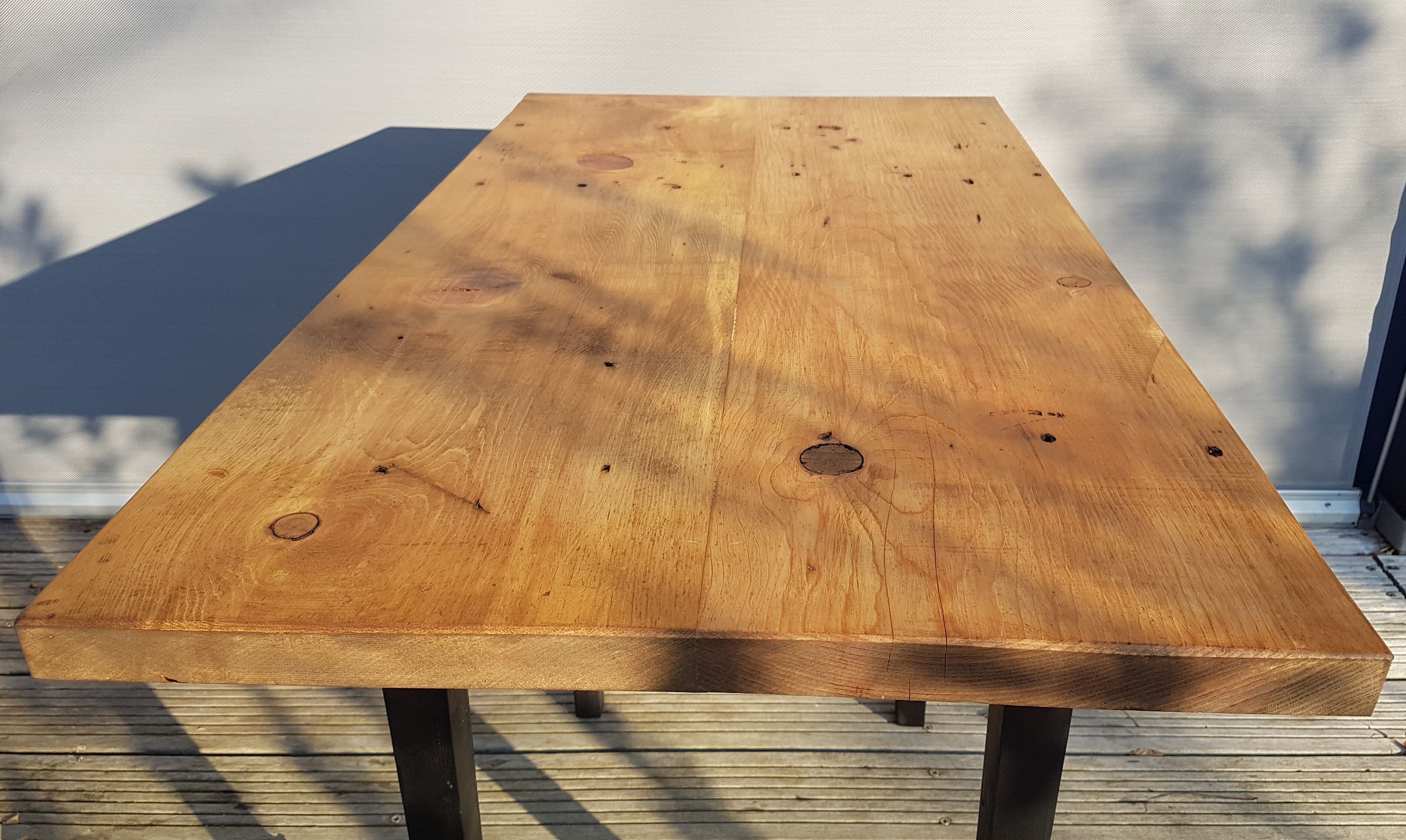 Table pine two-tone black 4 people