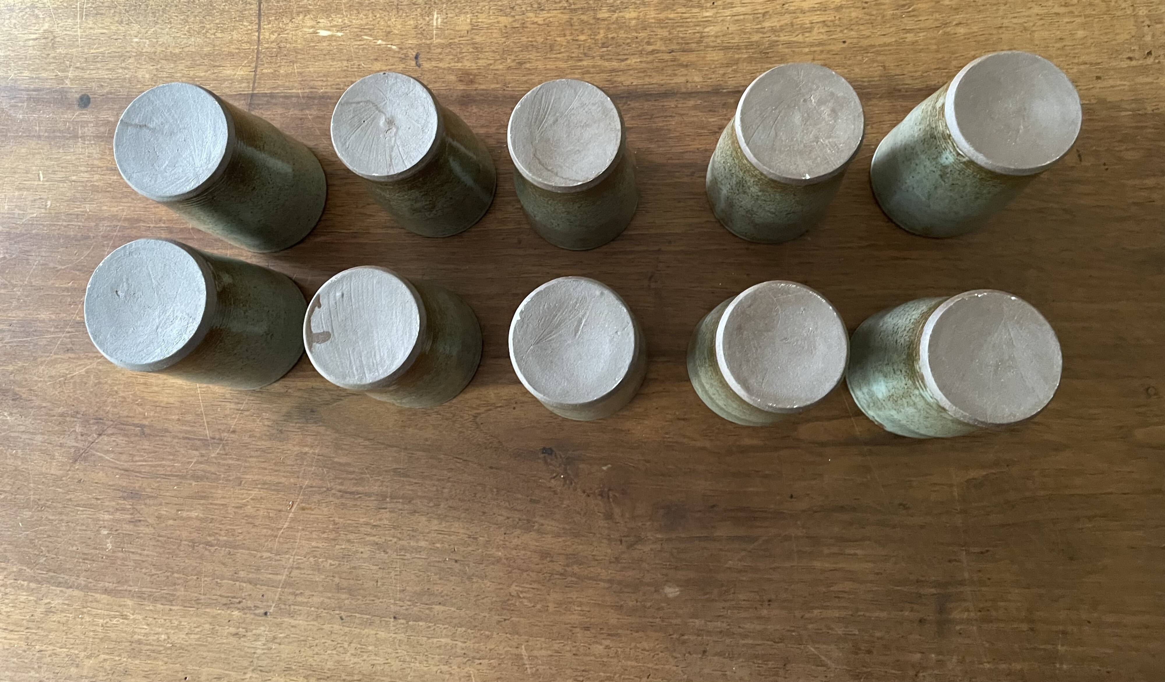 Mugs en grès émaillé vintage