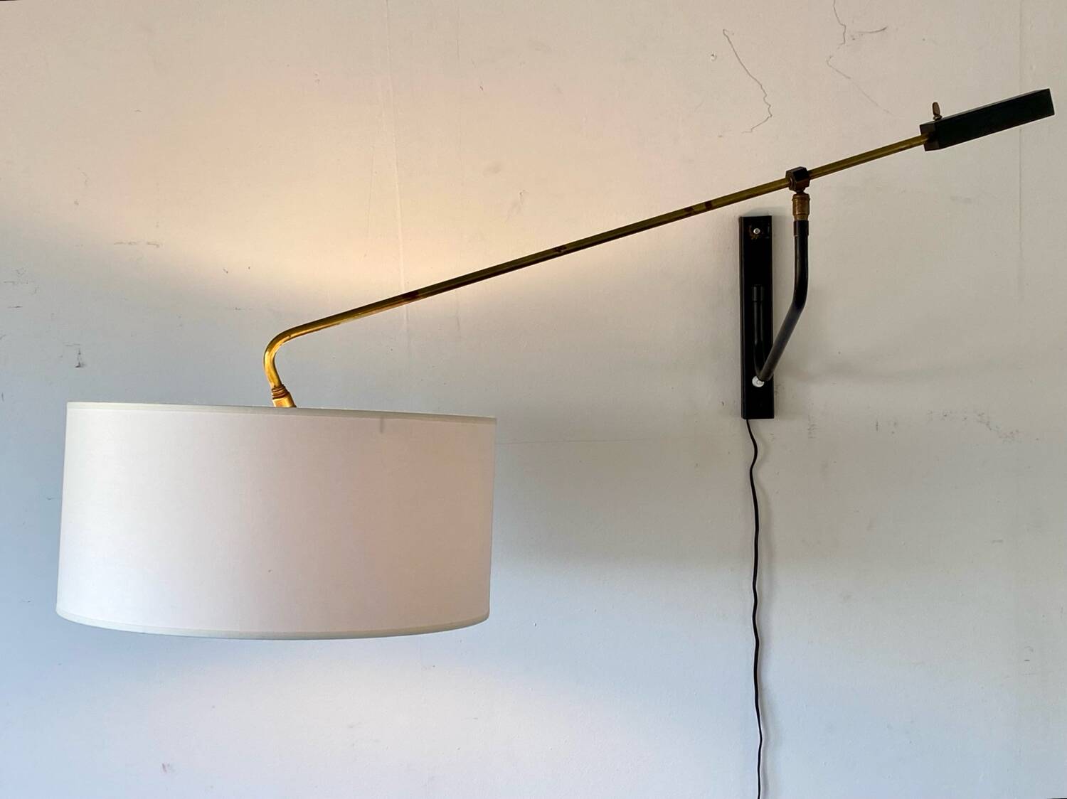 Wall lamp with arms and counterweight 1950