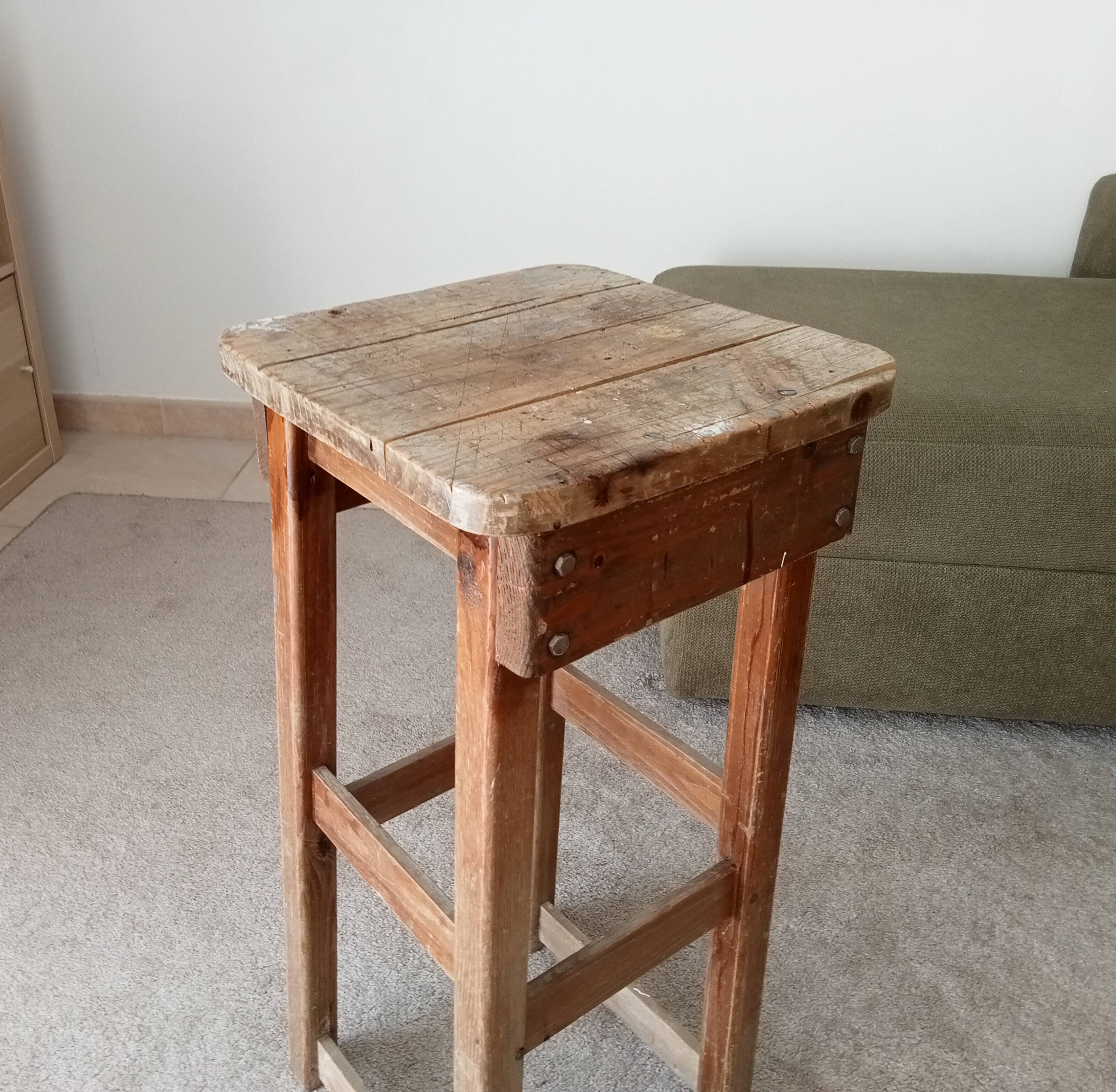 Tabouret ancien de peintre