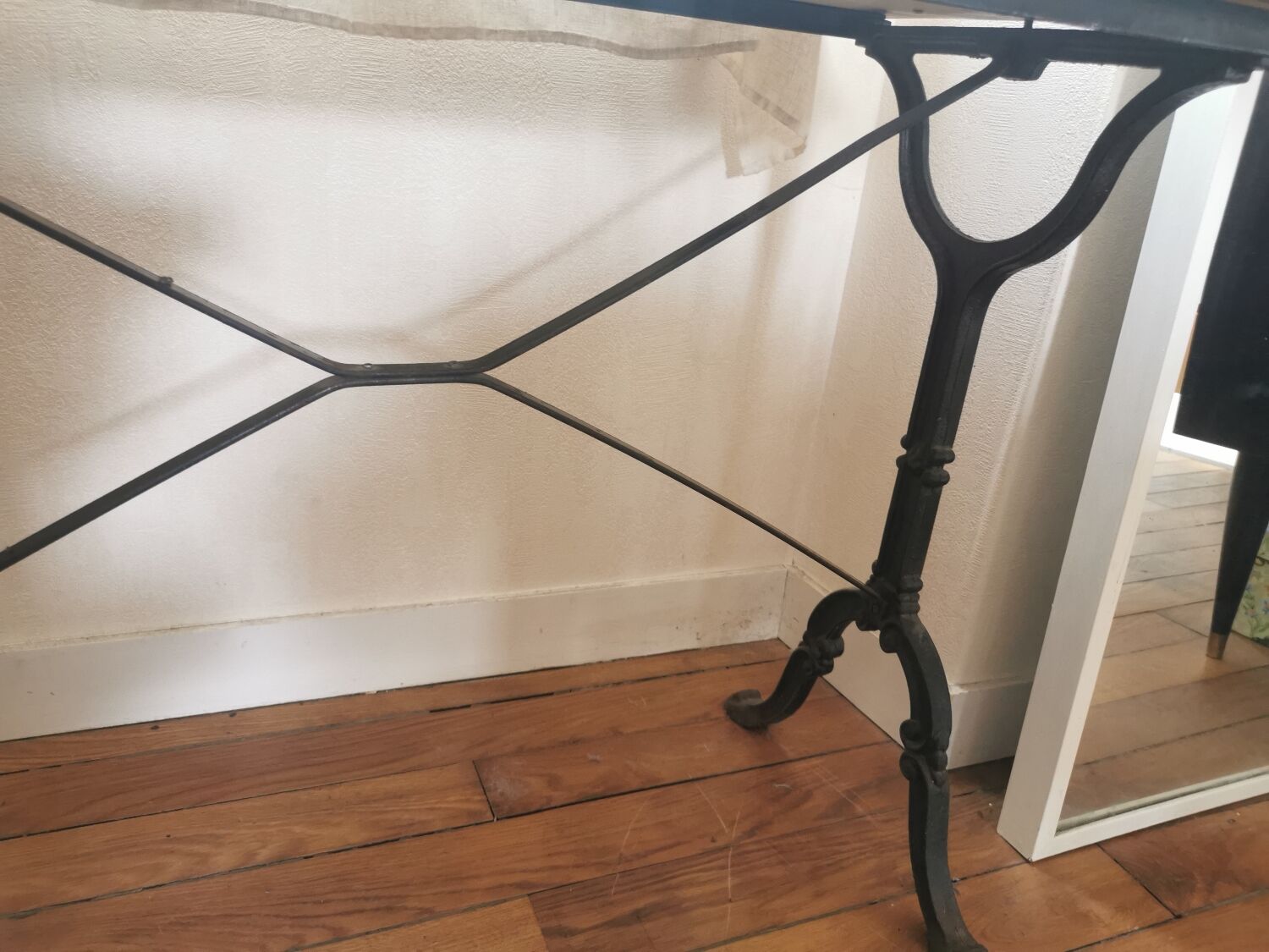 Bistro table secretary furniture dressing table