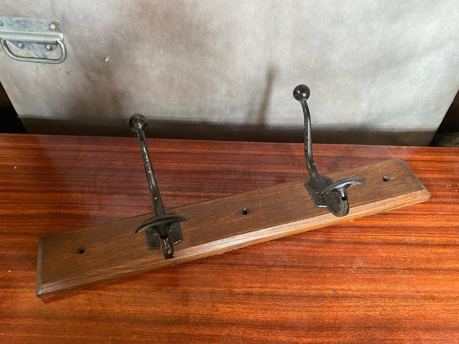 Old wooden coat rack + 2 double black metal hooks
