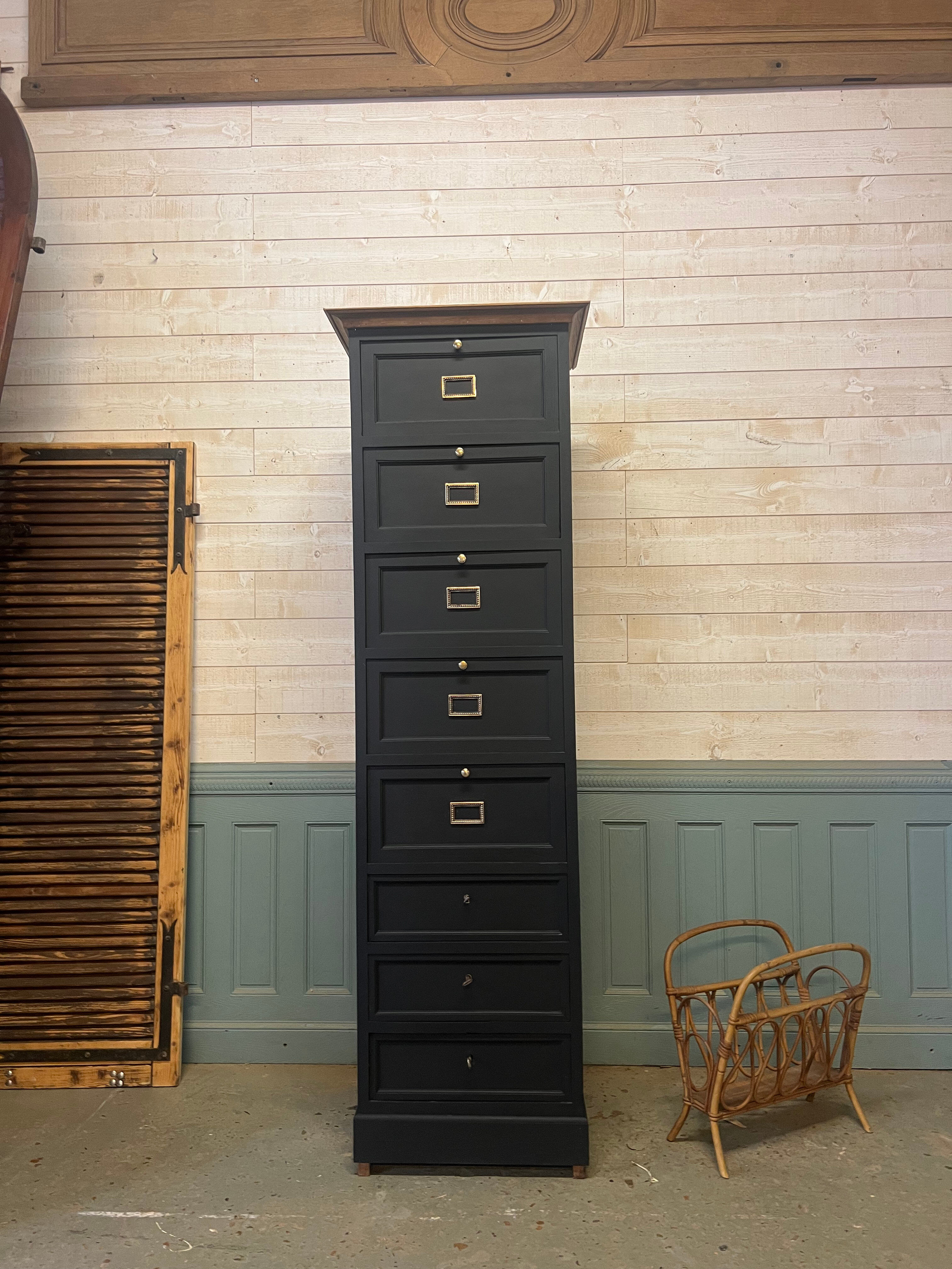 Cabinet with flaps and drawers