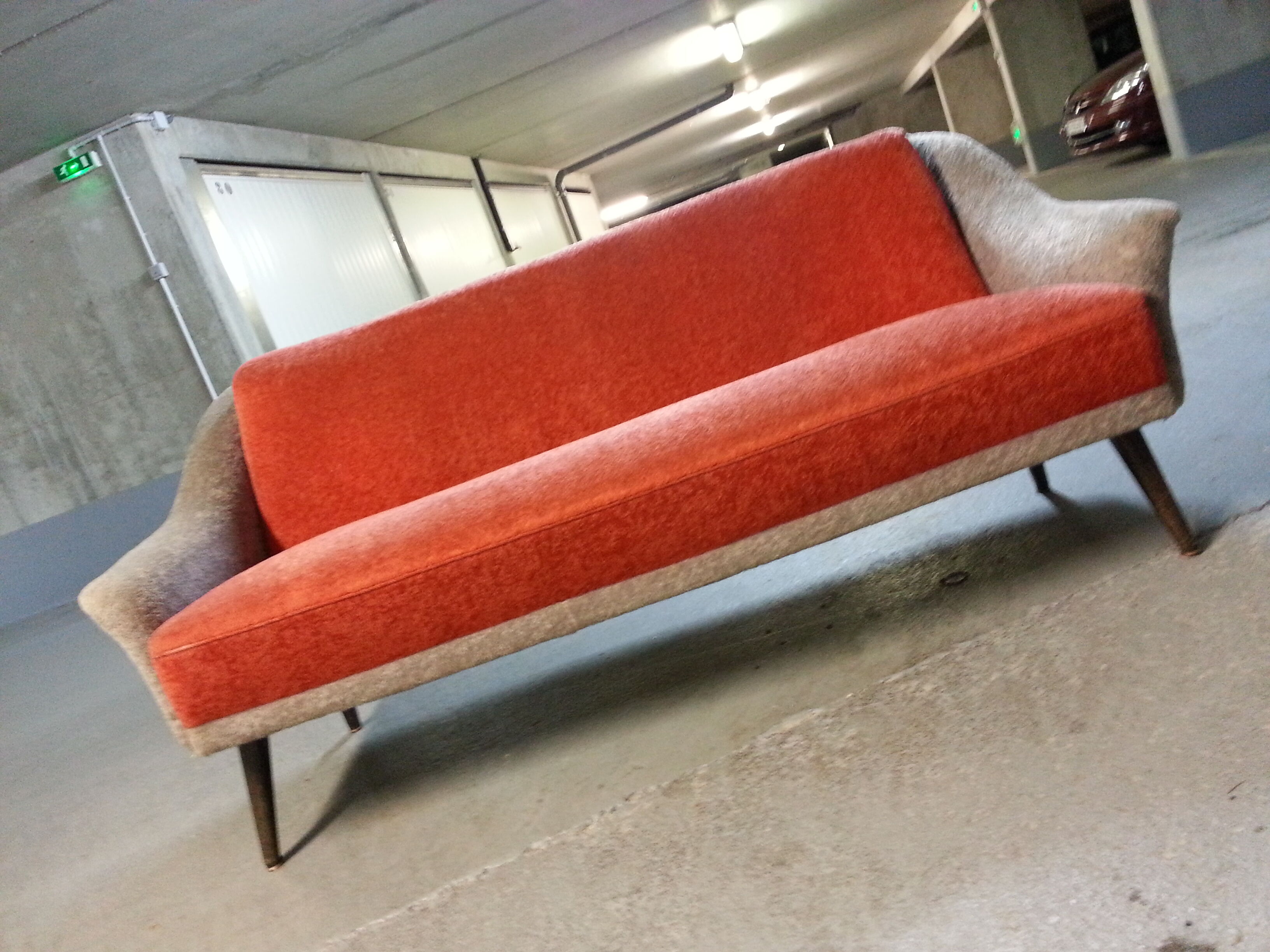 Canapé Organique bi color année 50 60