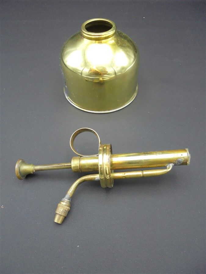 Brass spray