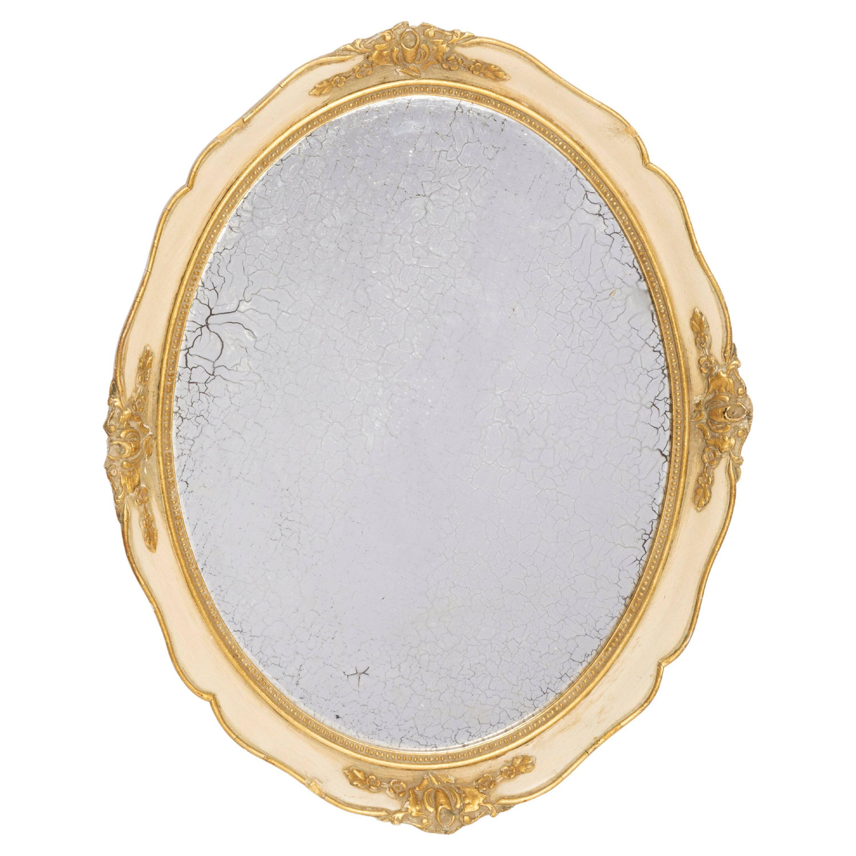 Miroir décoratif moyen en bois doré avec verre d'origine et patine, Italie, années 1960
