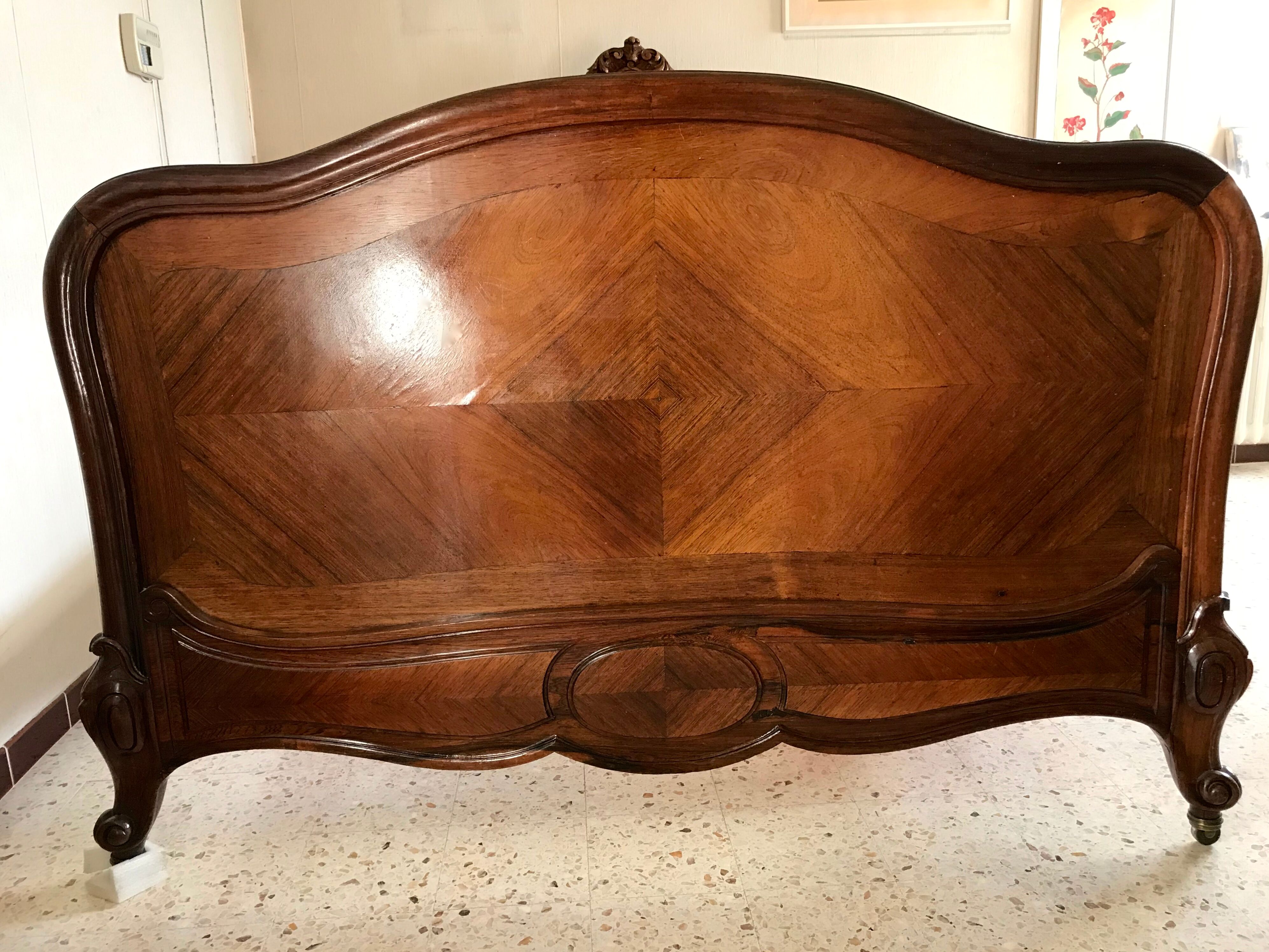 Old wooden bed nineteenth century rocaille style sign camus clermont ferrand