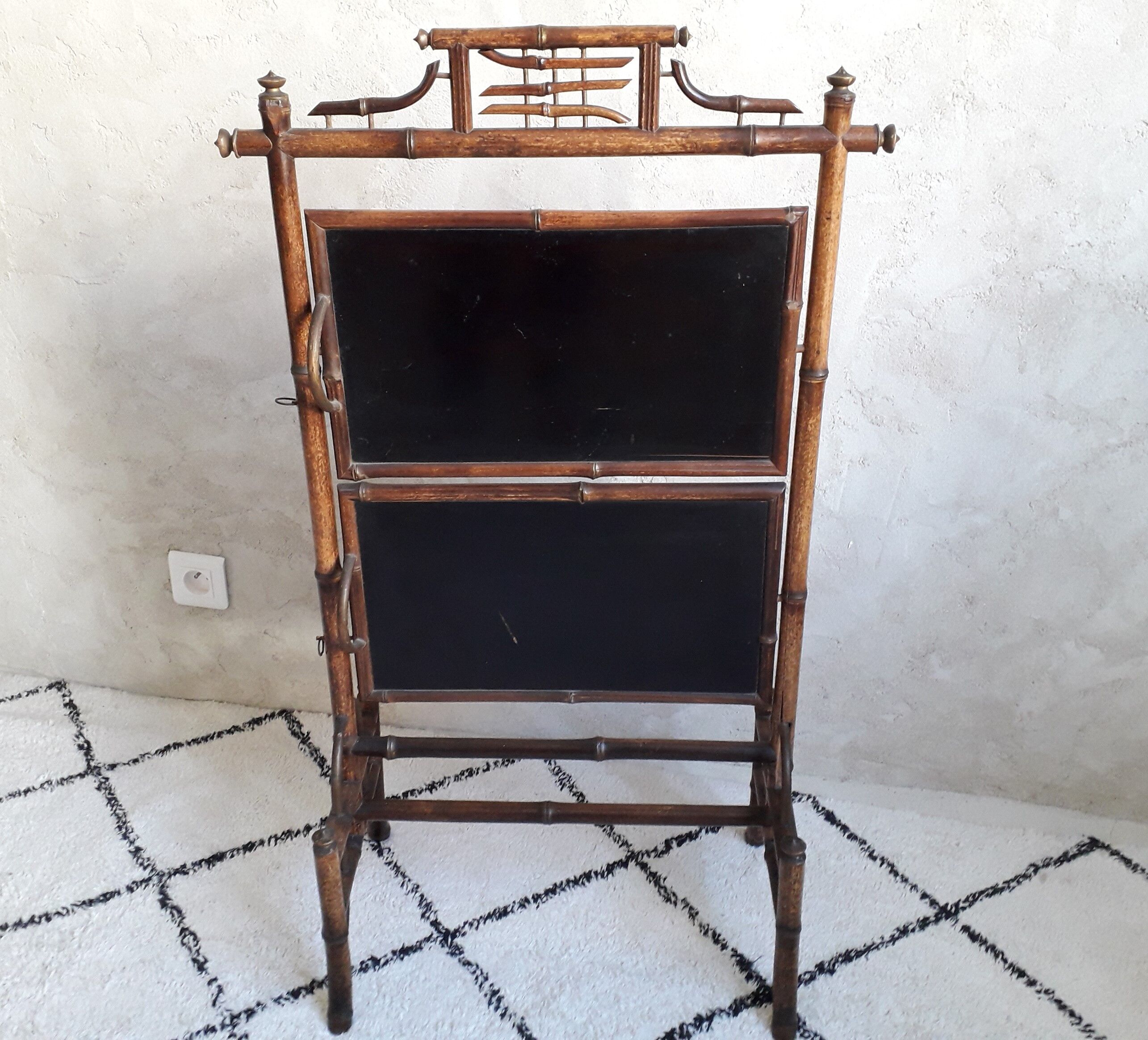 Bamboo shelves, fireplace