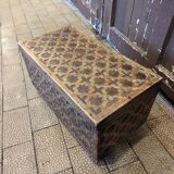 Coffre en bois ancien