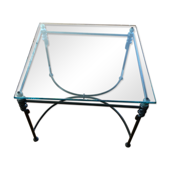 Table basse en fer forge dessus verre