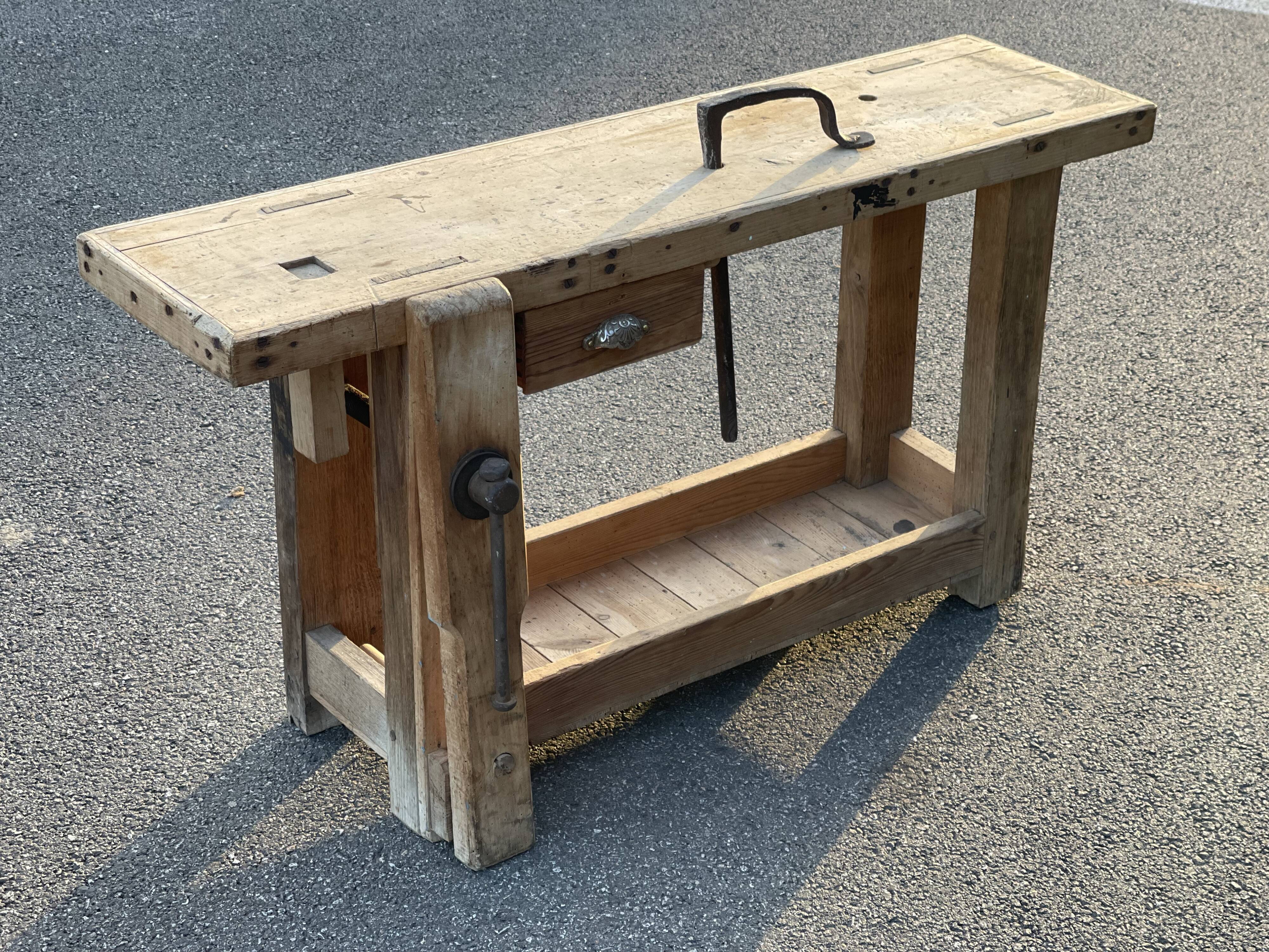 Établi de menuisier modèle enfant 1930